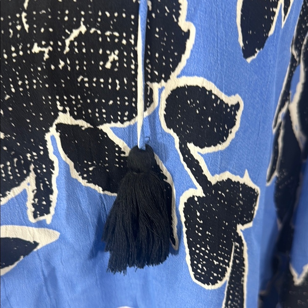 Masai Giovita Tunic Granada Sky Blue and Black Floral  Size Medium - Picture 4 of 11